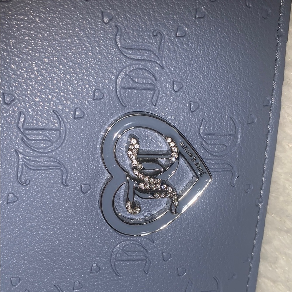 Juicy Couture Lavender Wallet with Heart Detail - Picture 5 of 8